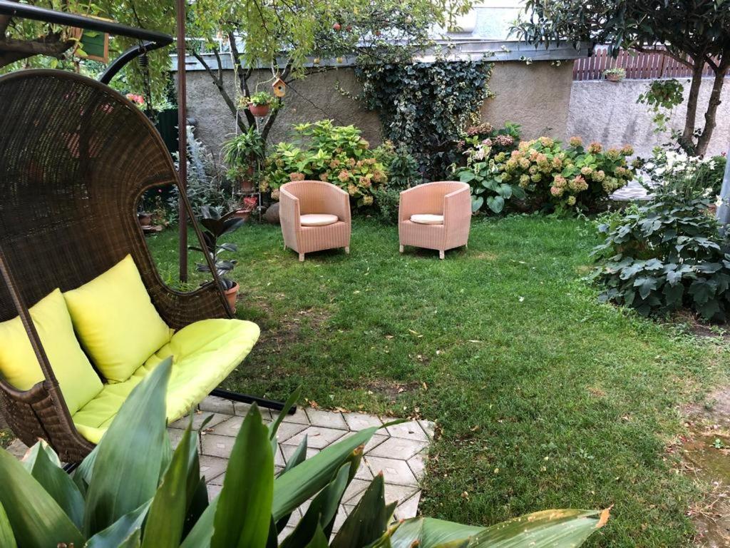 Tinikos Guest House Tel Avi Exterior foto