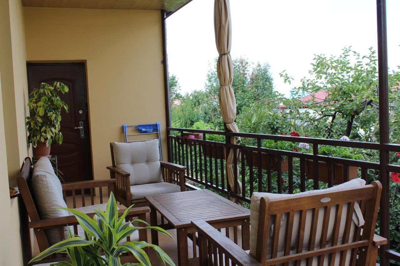 Tinikos Guest House Tel Avi Exterior foto